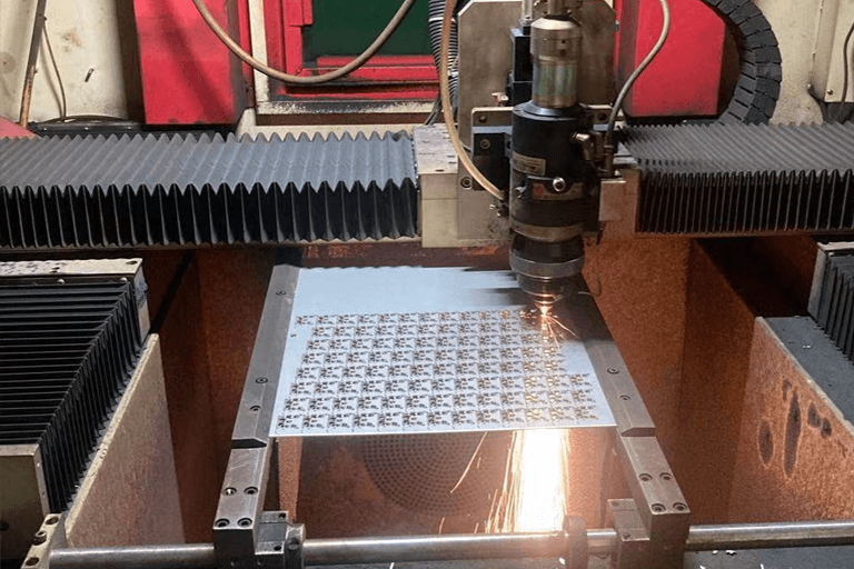 Laser cuttong jewelry