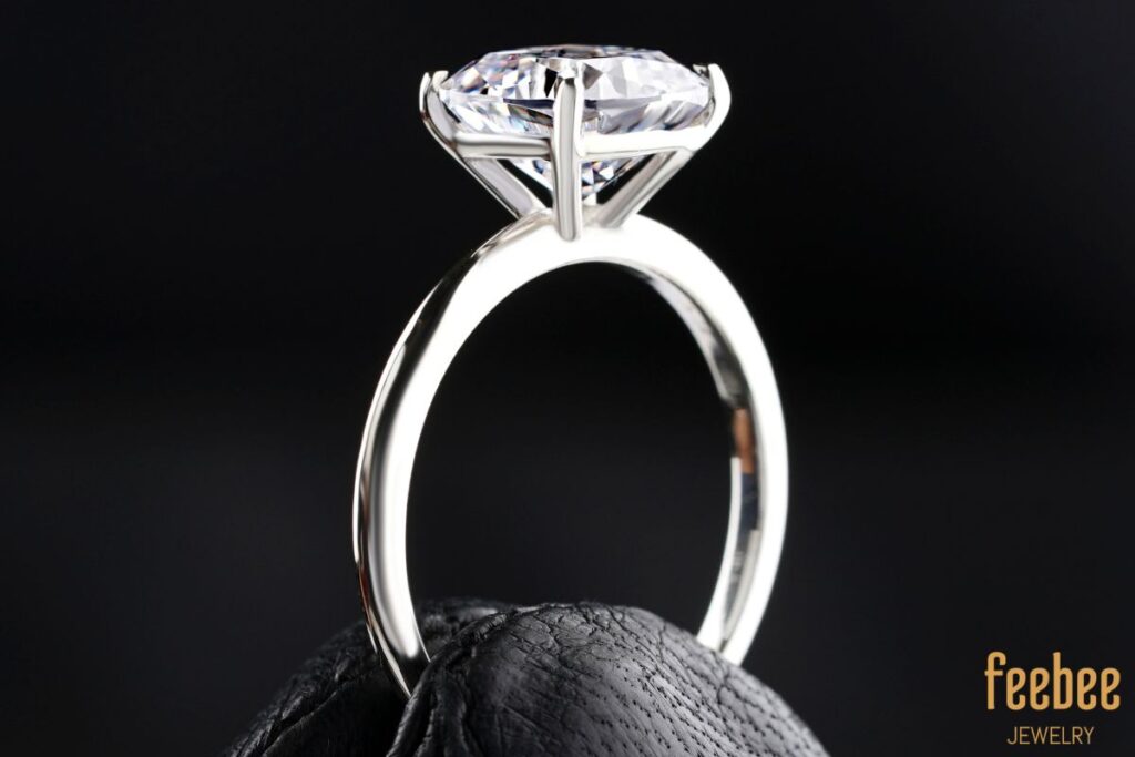 A Complete Guide for Sustainable Jewelry Materials 2025 2 Lab-Grown Diamond ring