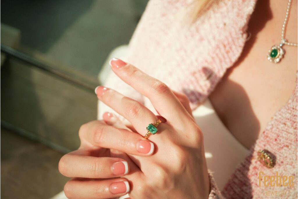 How to Start a Jewelry Business? A Complete Step-by-Step Guide for Beginners 3 Ring with ethically sourced gemstone
