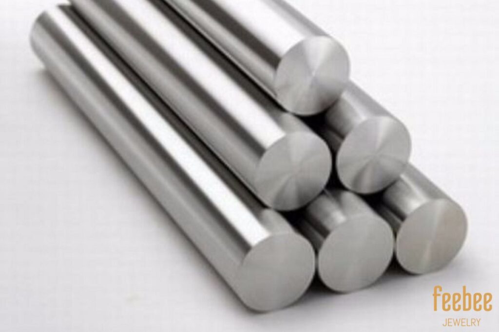 How to Tell if a Ring is Stainless Steel? 1 Stainless Steel piled like a pyramid