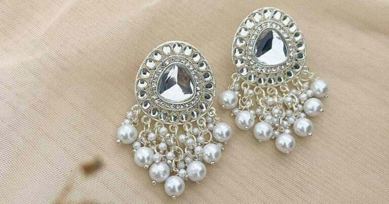 A Complete Guide for Sustainable Jewelry Materials 2025 1 sustainable jewelry materials featured image