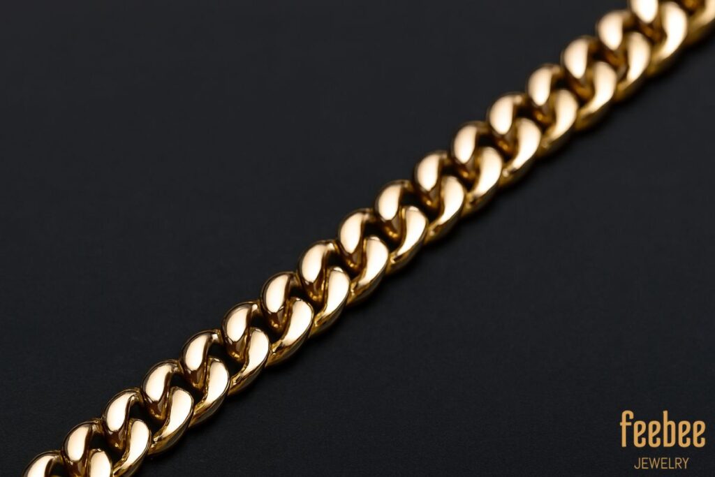 Types of Chains: A Guide to Styles, Strengths, and Care 1 Curb Chain