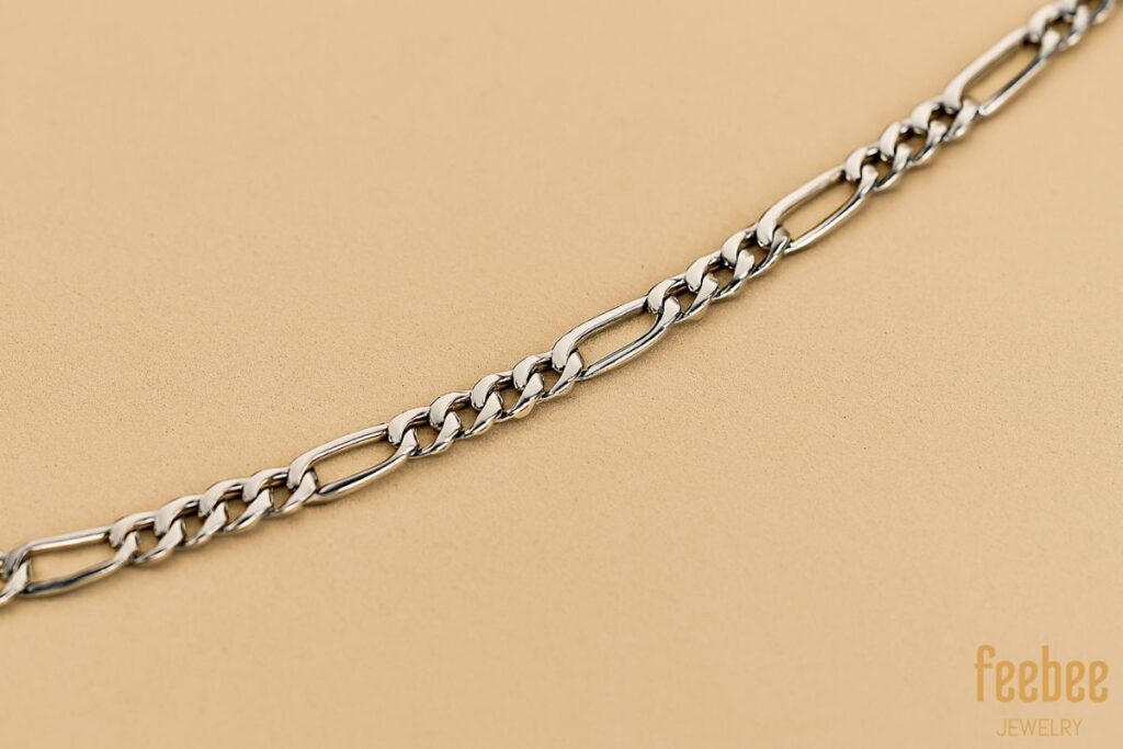 How To Choose The Best Chain For Pendant? 7 Figaro Chain