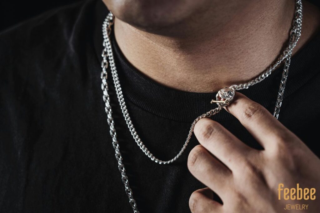 How to Clean a Chain Necklace Made of Stainless Steel? 3 Man wearing Stainless steel chain